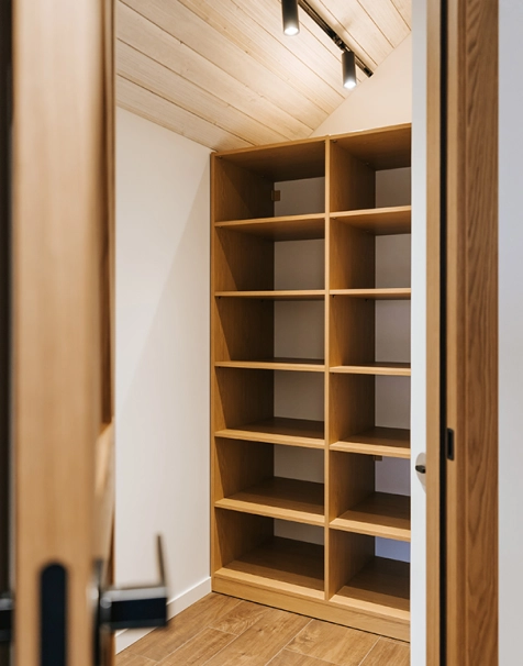 Walk-in wardrobes